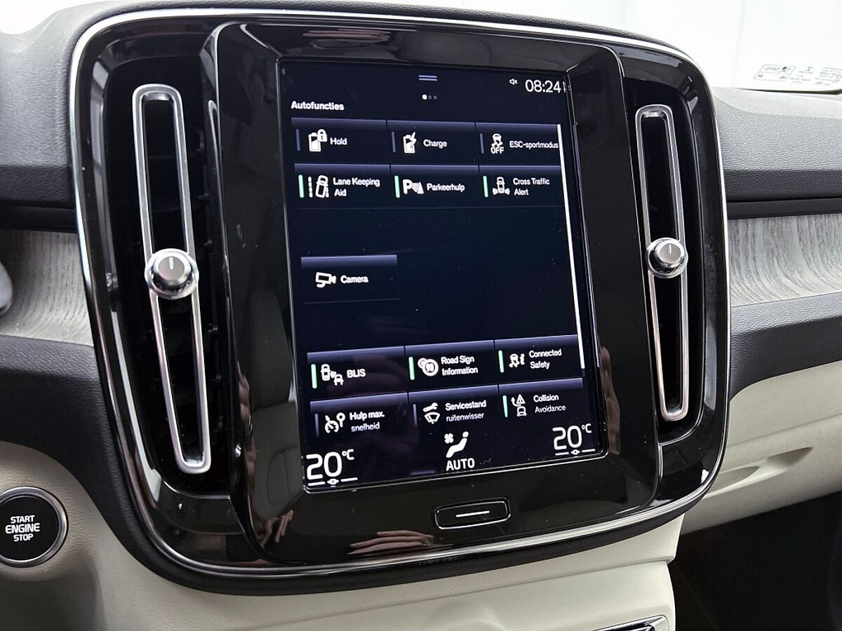 47001389 volvo xc40 1 5 t5 inscription panorama dak blis trekhaak all season 84