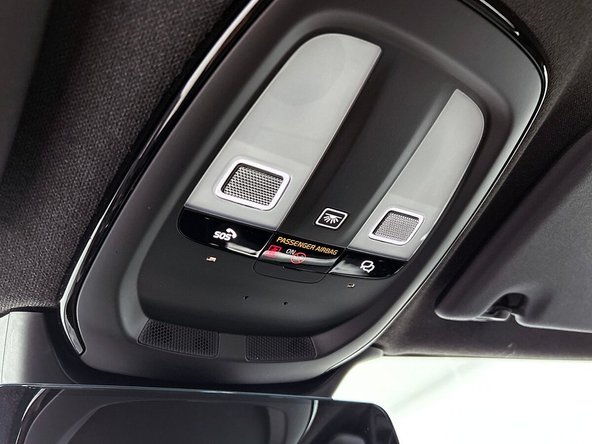 48947583 volvo xc40 2 0 b4 plus dark trekhaak harman kardon 01