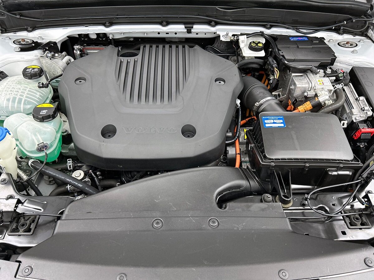 49446815 volvo xc40 1 5 t5 r design panorama dak trekhaak climate pack camer 56