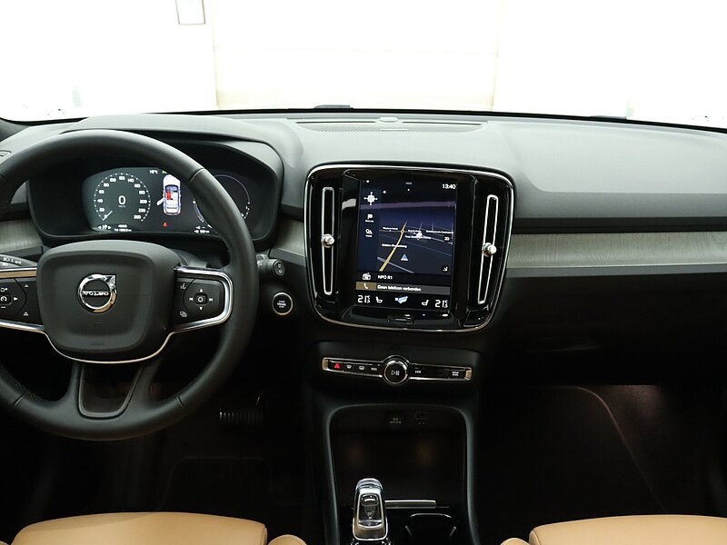 35487775 volvo xc40 1 5 t5 phev inscription panomama dak harman kardon leder 6 13