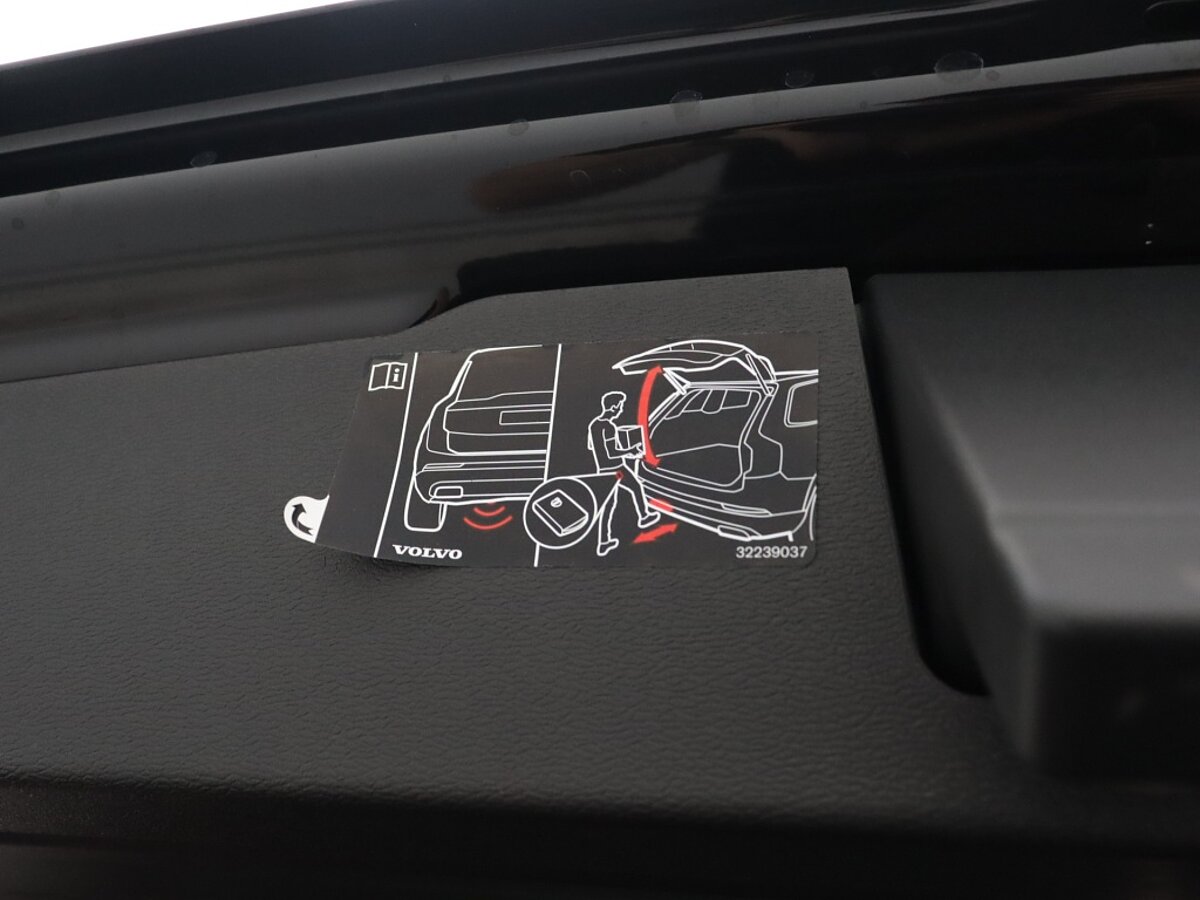 35014607 volvo v60 2 0 t6 recharge awd r design 56