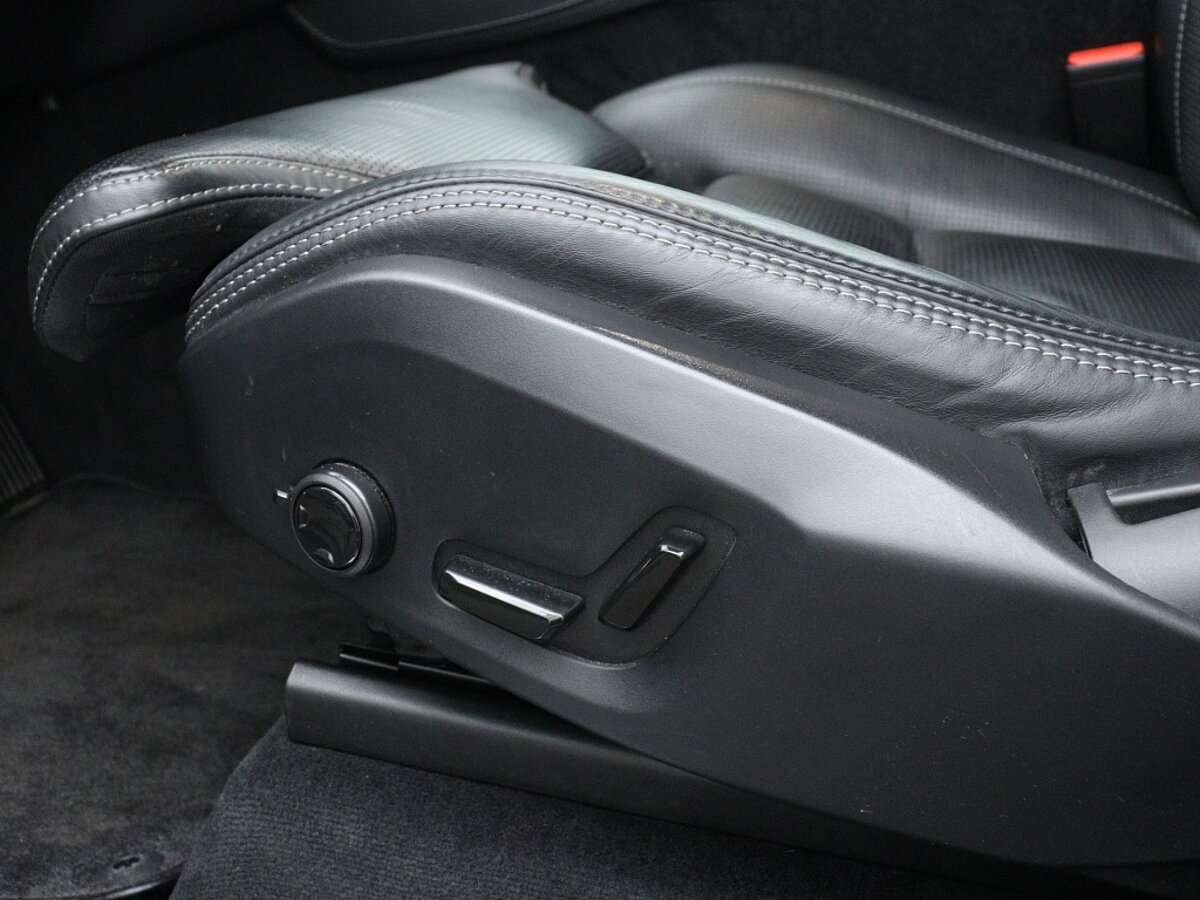 37397967 volvo xc90 2 0 t8 recharge awd inscription luchtvering bowers wilkins 57e731