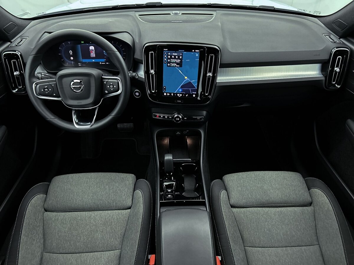44775017 volvo xc40 2 0 b4 plus dark trekhaak 7 05