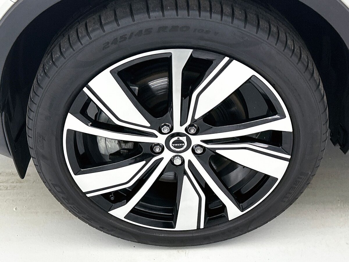 45916578 volvo xc40 1 5 t5 recharge r design 20inch velgen lederen bekleding 06