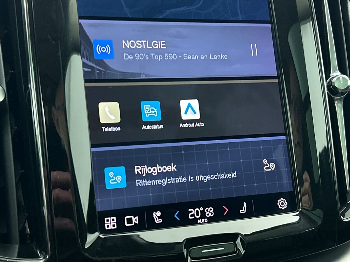 48575818 volvo xc60 2 0 t6 plug in hybrid awd inscription expression f93152