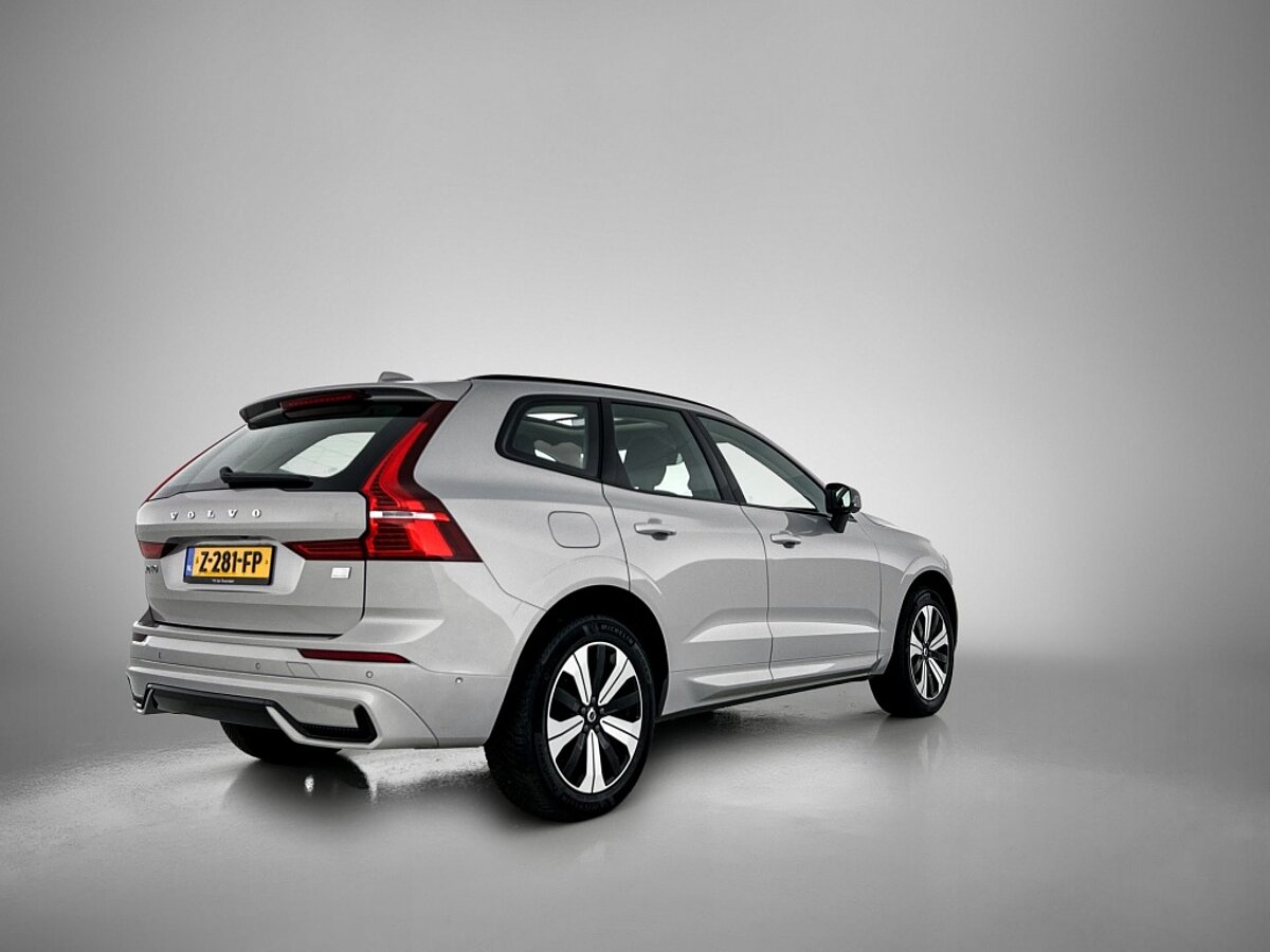 49002623 volvo xc60 2 0 t6 plus dark trekhaak 360a camera panoramadak 5 02