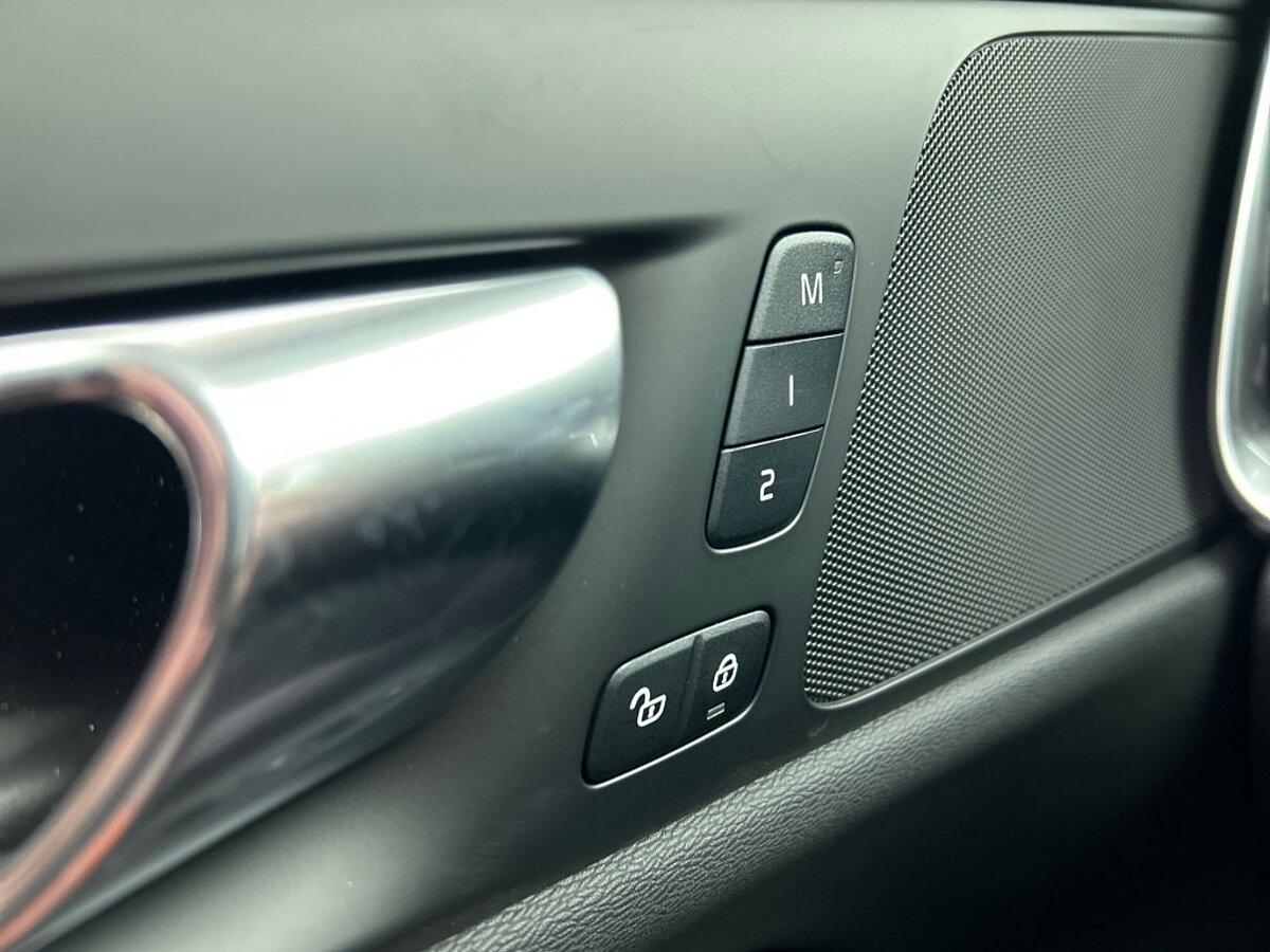 49639847 volvo v60 2 0 b4 core actie van 65314 voor 62300 lederen bekleding 15