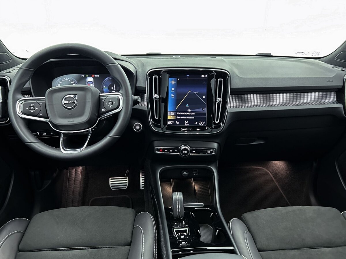 45491777 volvo xc40 1 5 t4 rech r design harman kardon achteruitrijcamera cru 7 01