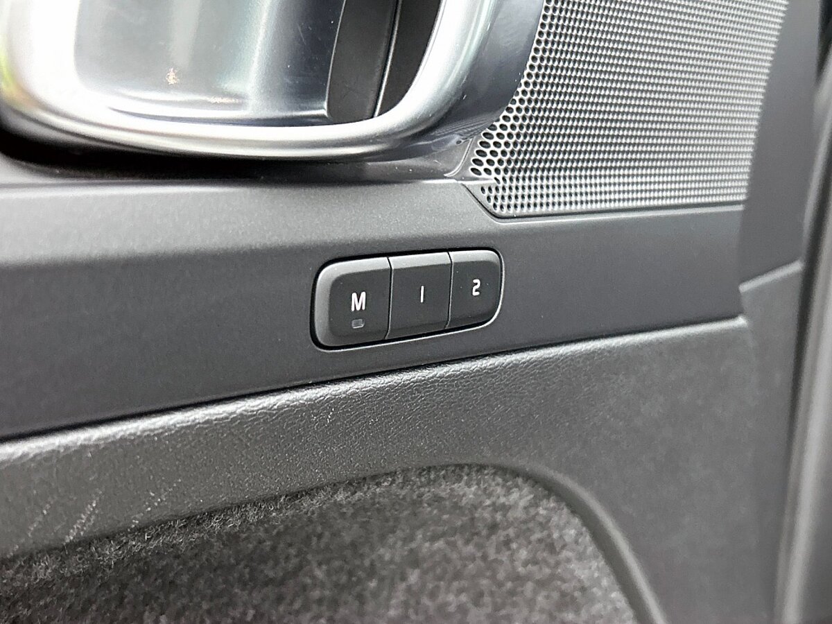 45916109 volvo xc40 1 5 t4 recharge r design 360ao camera panoramadak trekhaak 54