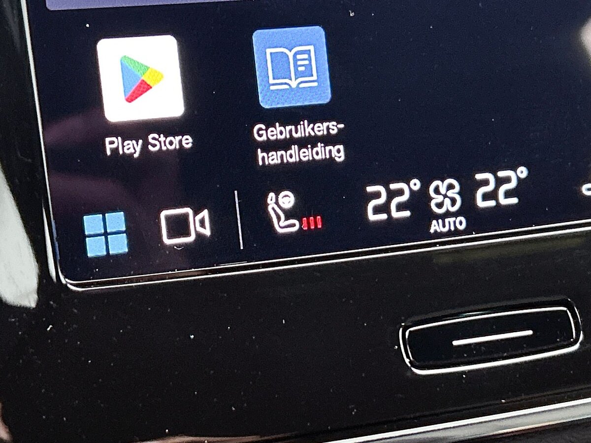 48947583 volvo xc40 2 0 b4 plus dark trekhaak harman kardon 9 01