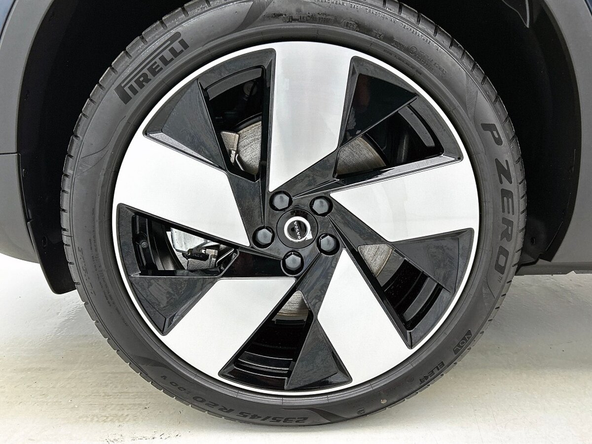 46180812 volvo ec40 ec40 plus dark 20 velgen power seats getint glas dakbog 7f621b