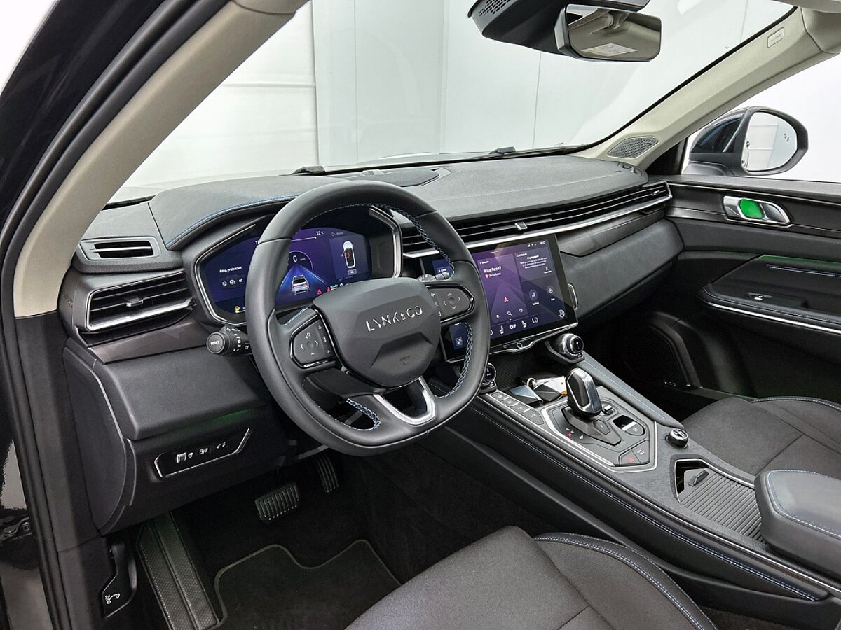 46588614 lynk co 01 1 5 phev business ed schuifdak 360 camera climate adapt 19