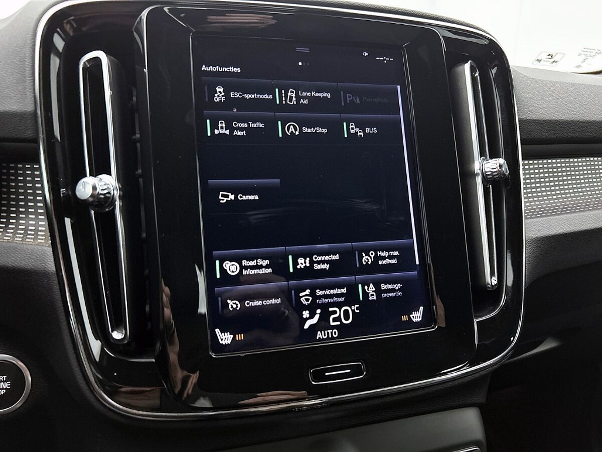 46879363 volvo xc40 t3 geartronic r design adaptive cruise trekhaak climate 83