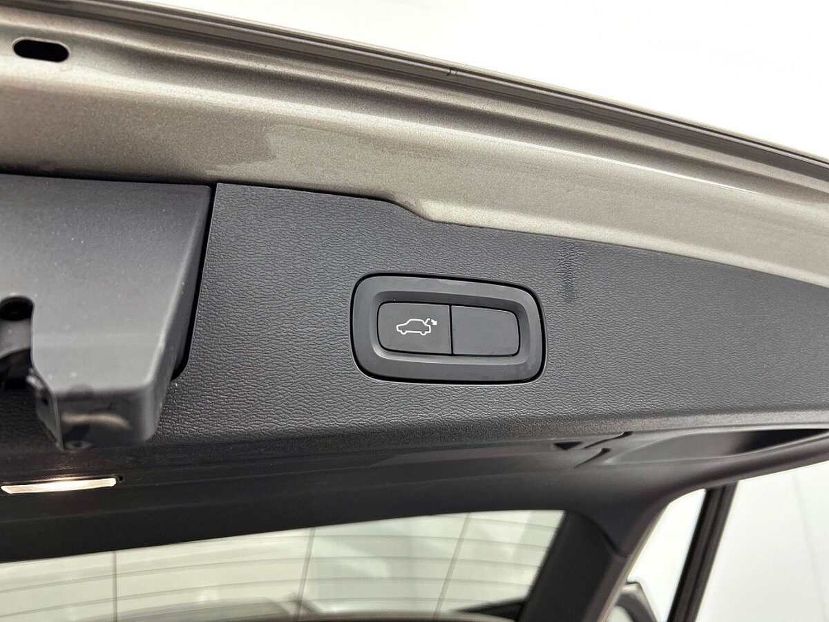 49484328 volvo v60 t5 inscription panoramadak head up display trekhaak 53