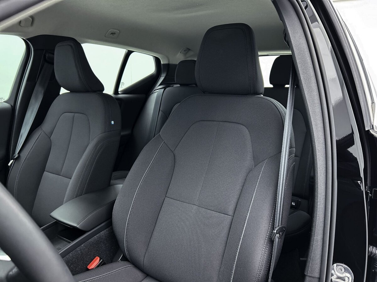 45736307 volvo xc40 t4 recharge inscription expression 11
