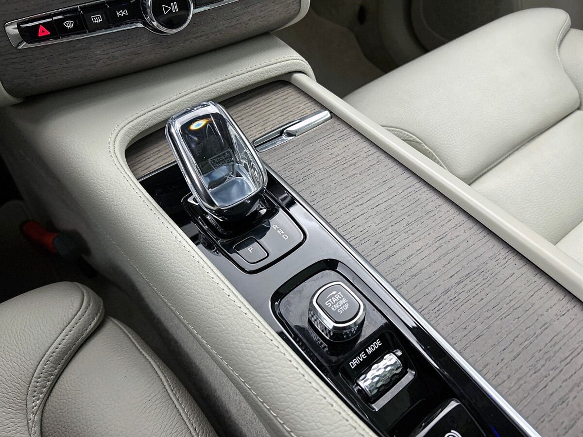 47390119 volvo xc90 2 0 t8 awd inscription intro edition e590ed