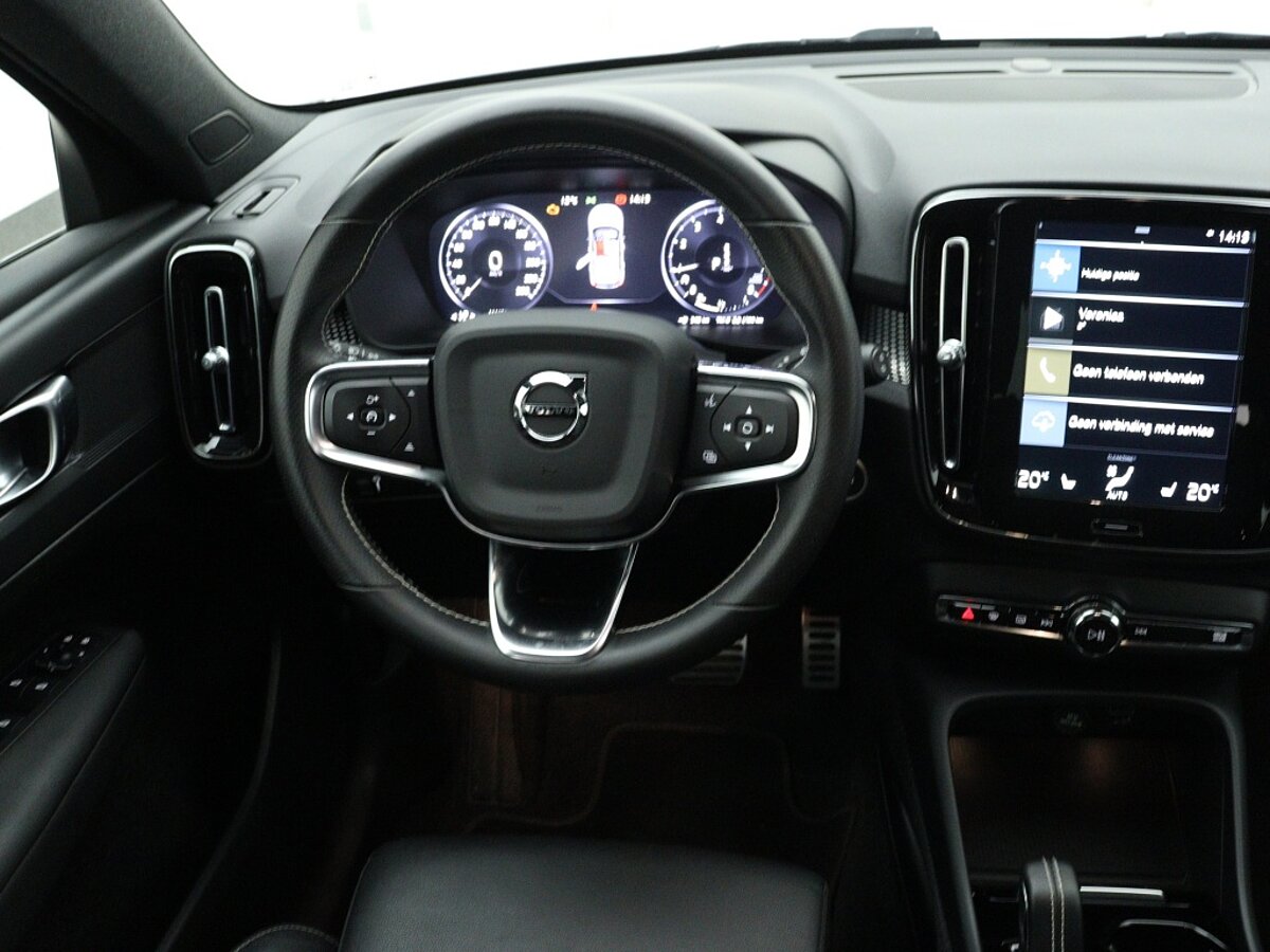 34451055 volvo xc40 1 5 t3 automaat r design leder navigatie bluetooth park 7 04