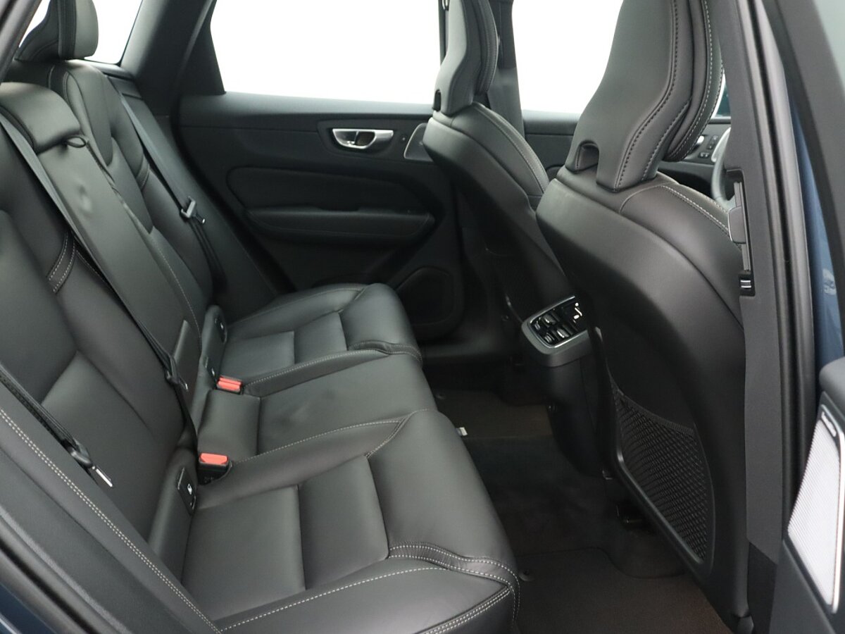 35405128 volvo xc60 b5 ultimate bright luchtvering trekhaak 54836d