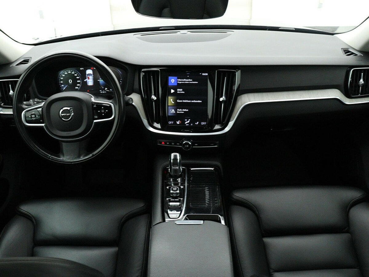 35611199 volvo v60 2 0 t8 recharge awd inscription panoramadak stoelverwarming 5 01