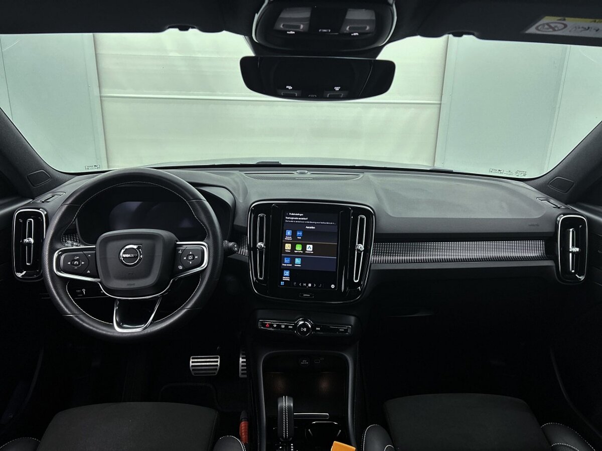 44714624 volvo xc40 recharge p8 awd r design 7 04