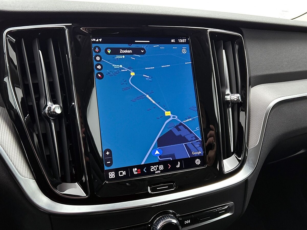 48291005 volvo v60 2 0 t6 bright leder trekhaak climate pack pilot assist 8 05