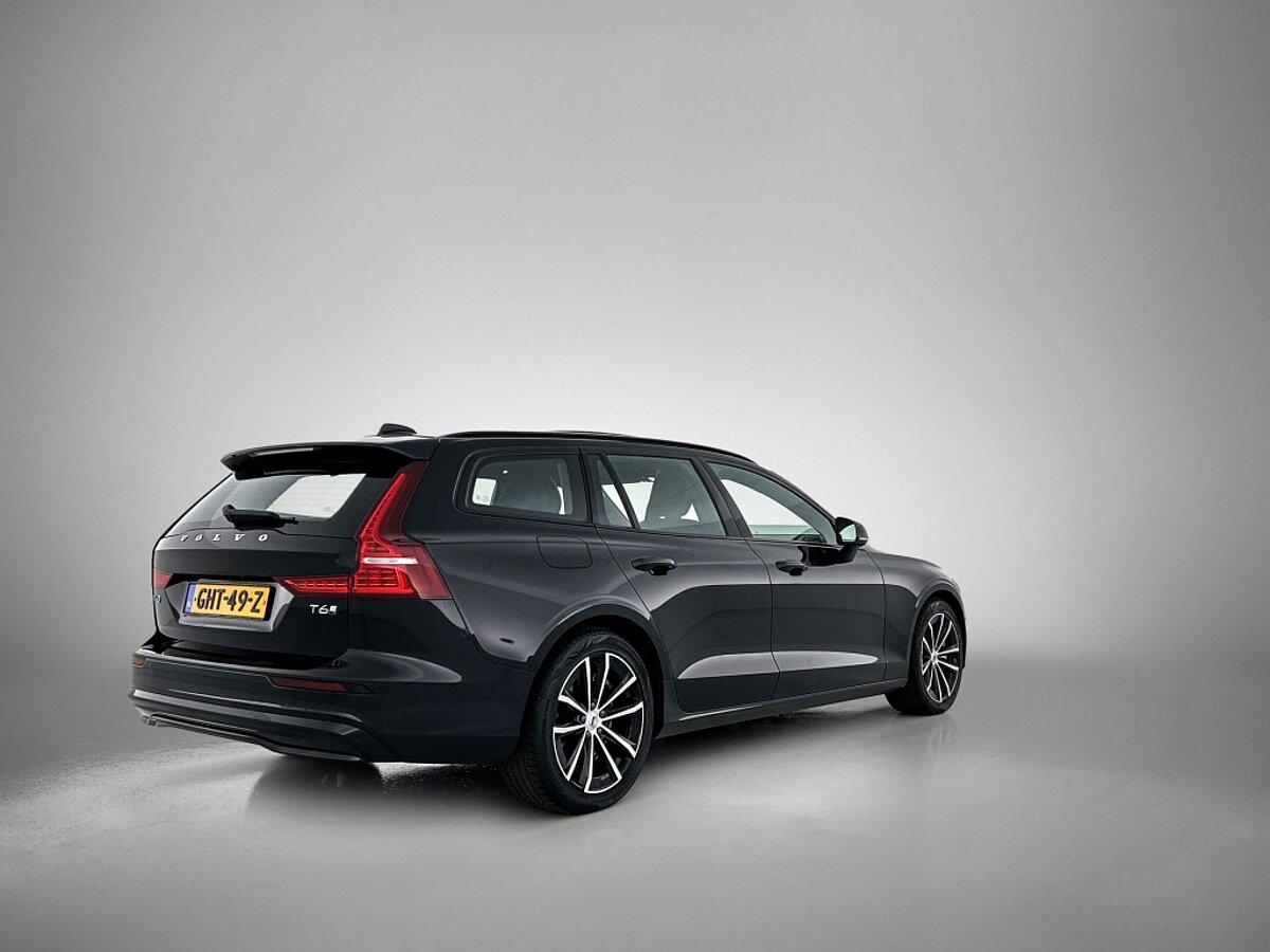 49041811 volvo v60 2 0 t6 awd plus dark panorama dak trekhaak 5 01