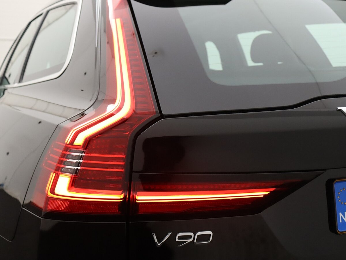 35532920 volvo v90 b5 ultra bright 29c3ce