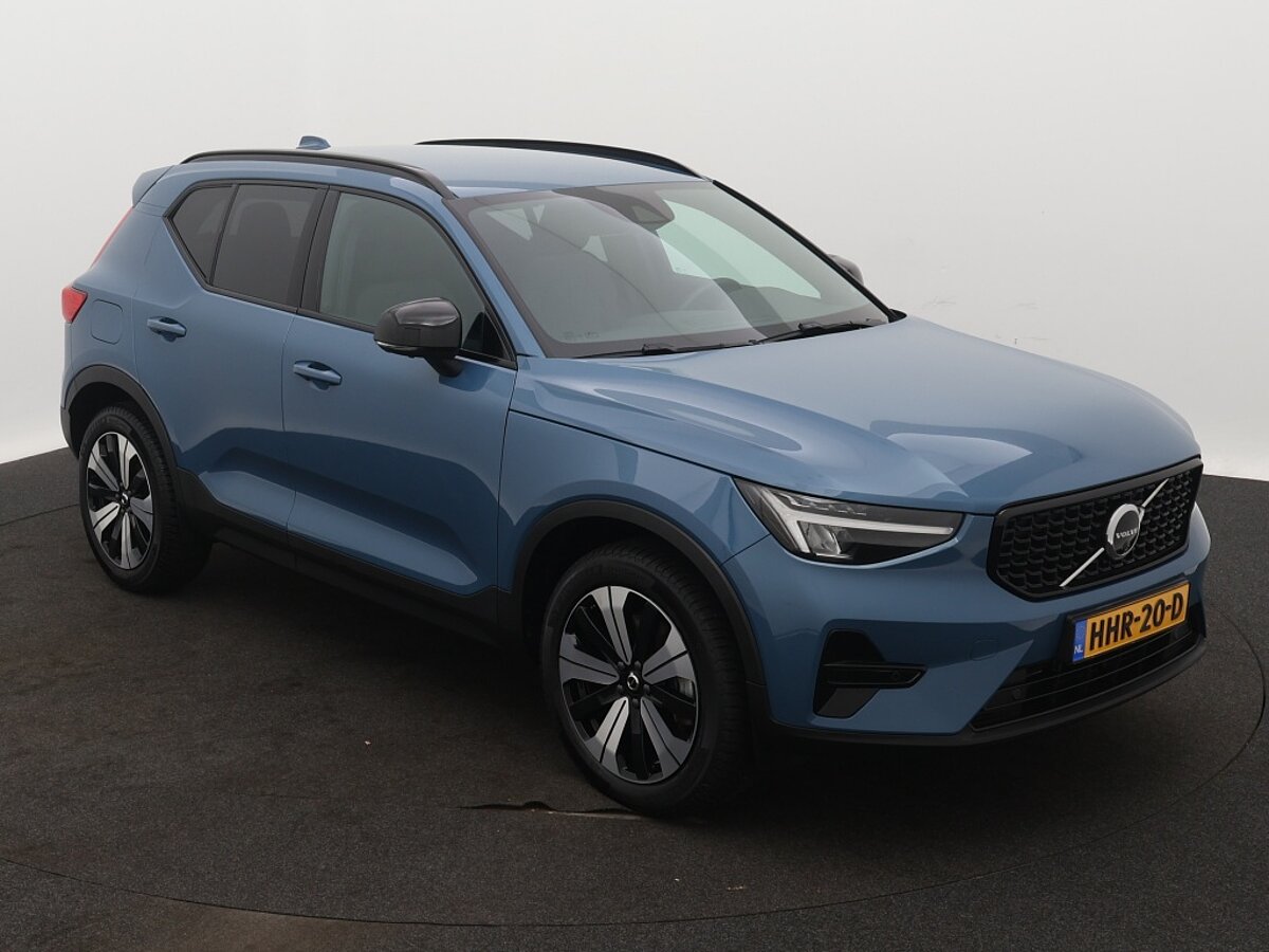 44035279 volvo xc40 1 5 t4 plus dark 360a camera 8 02