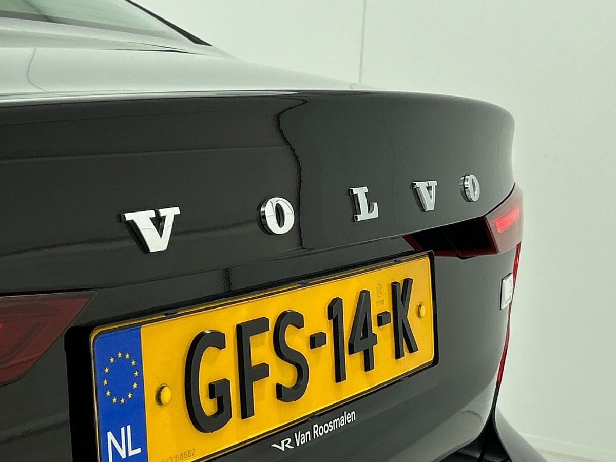 45605265 volvo s60 2 0 rech t6 ultra bright panoramadak 360a camera harman k 54