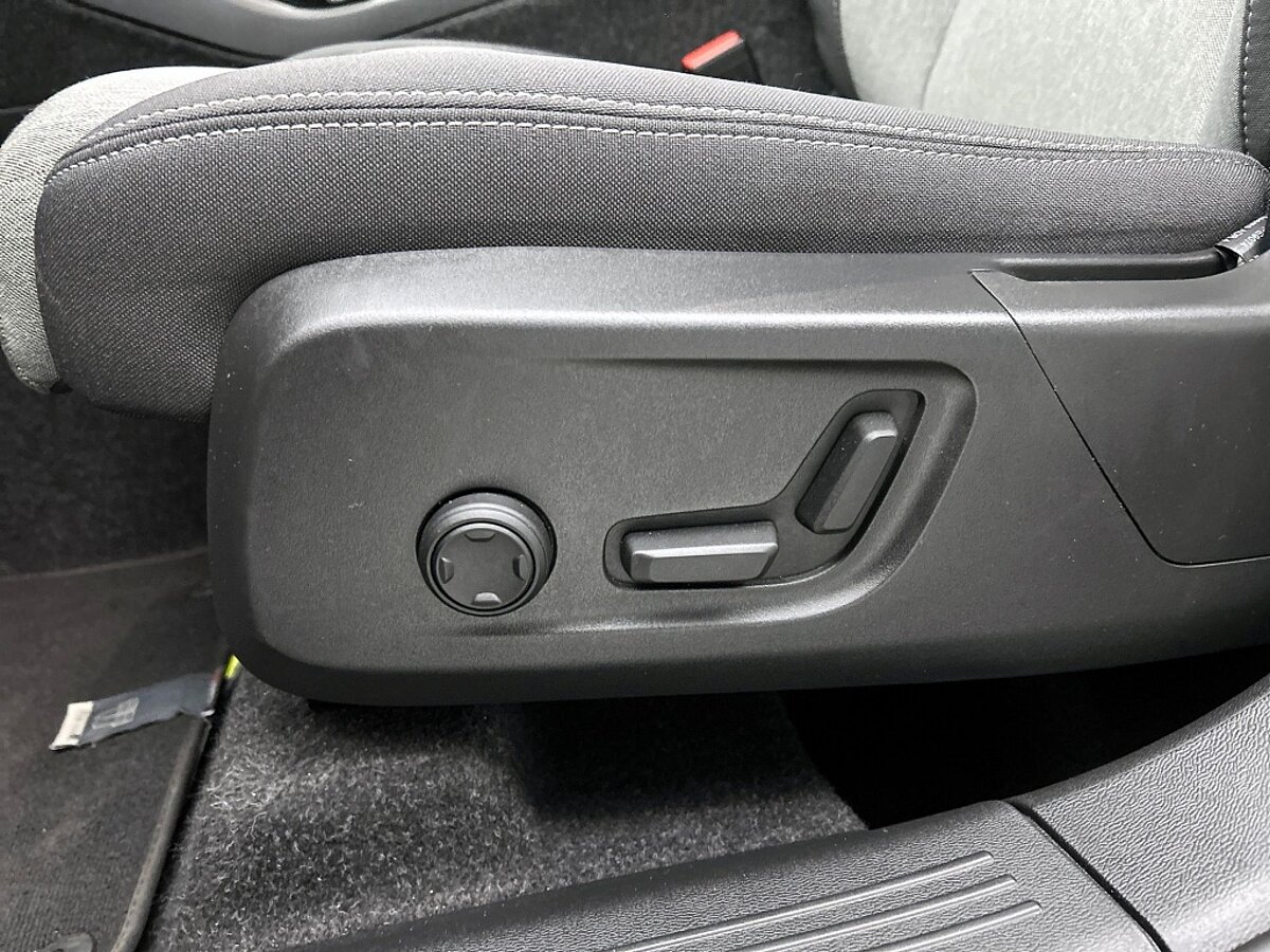 47965582 volvo xc40 2 0 b4 plus dark trekhaak harman kardon bdd01c