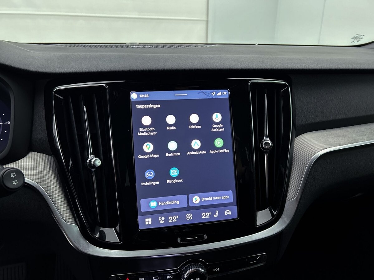 48563053 volvo v60 t6 plus dark panoramadak 19 velgen gentint glas 09