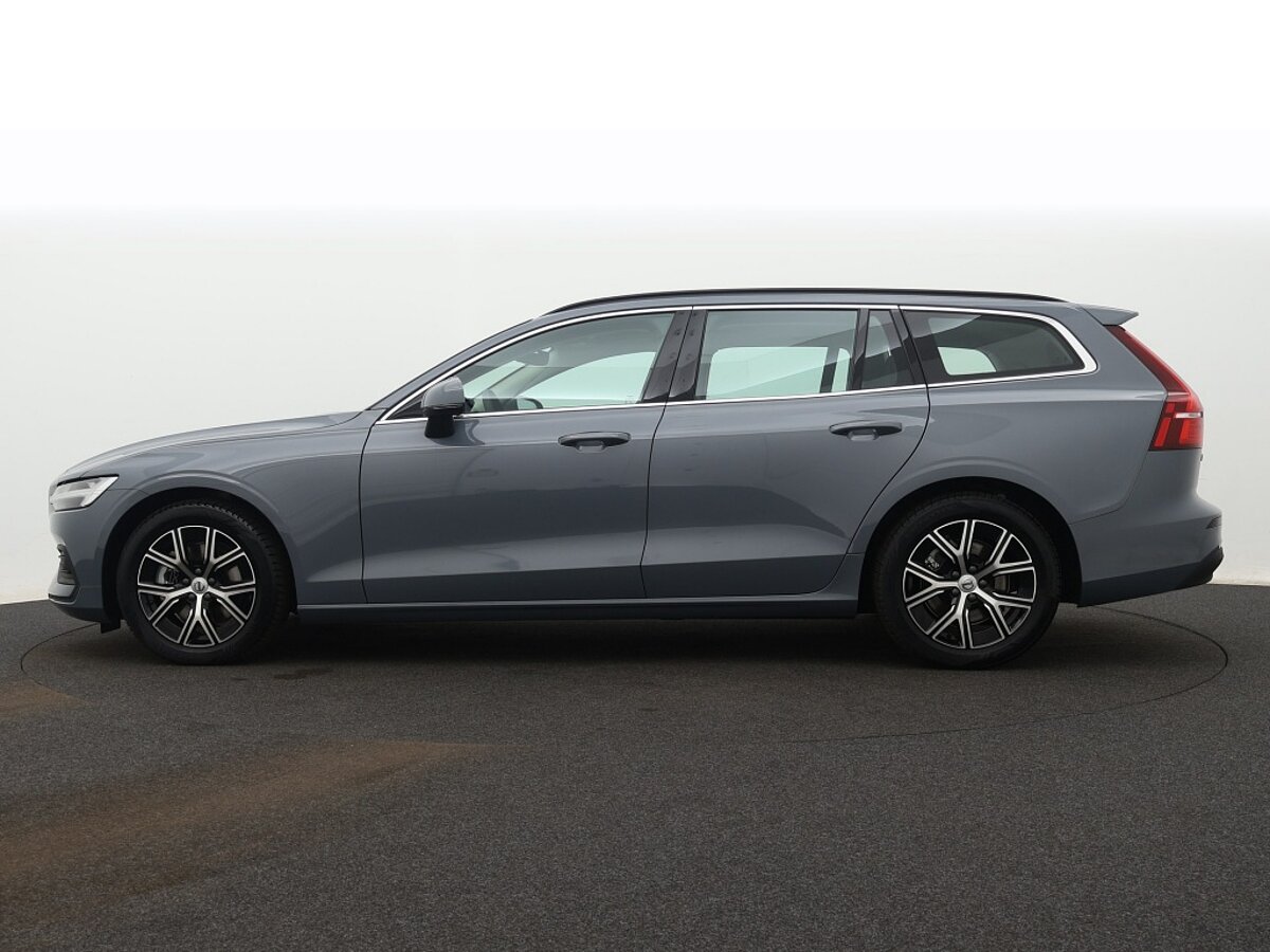 37686306 volvo v60 2 0 b3 core adaptive cruise navi el achterklep 2
