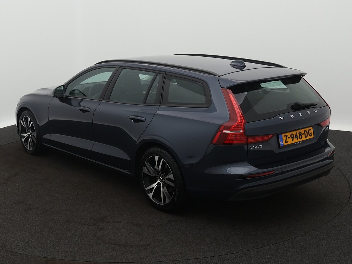 43879605 volvo v60 2 0 b3 essential driver assist climate 18 trekhaak 3 03