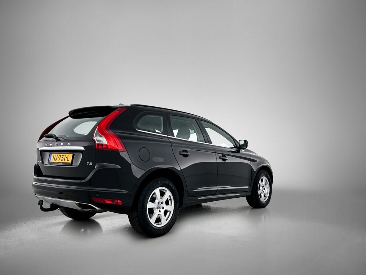 44992966 volvo xc60 2 0 t5 fwd polar trekhaak 5 02