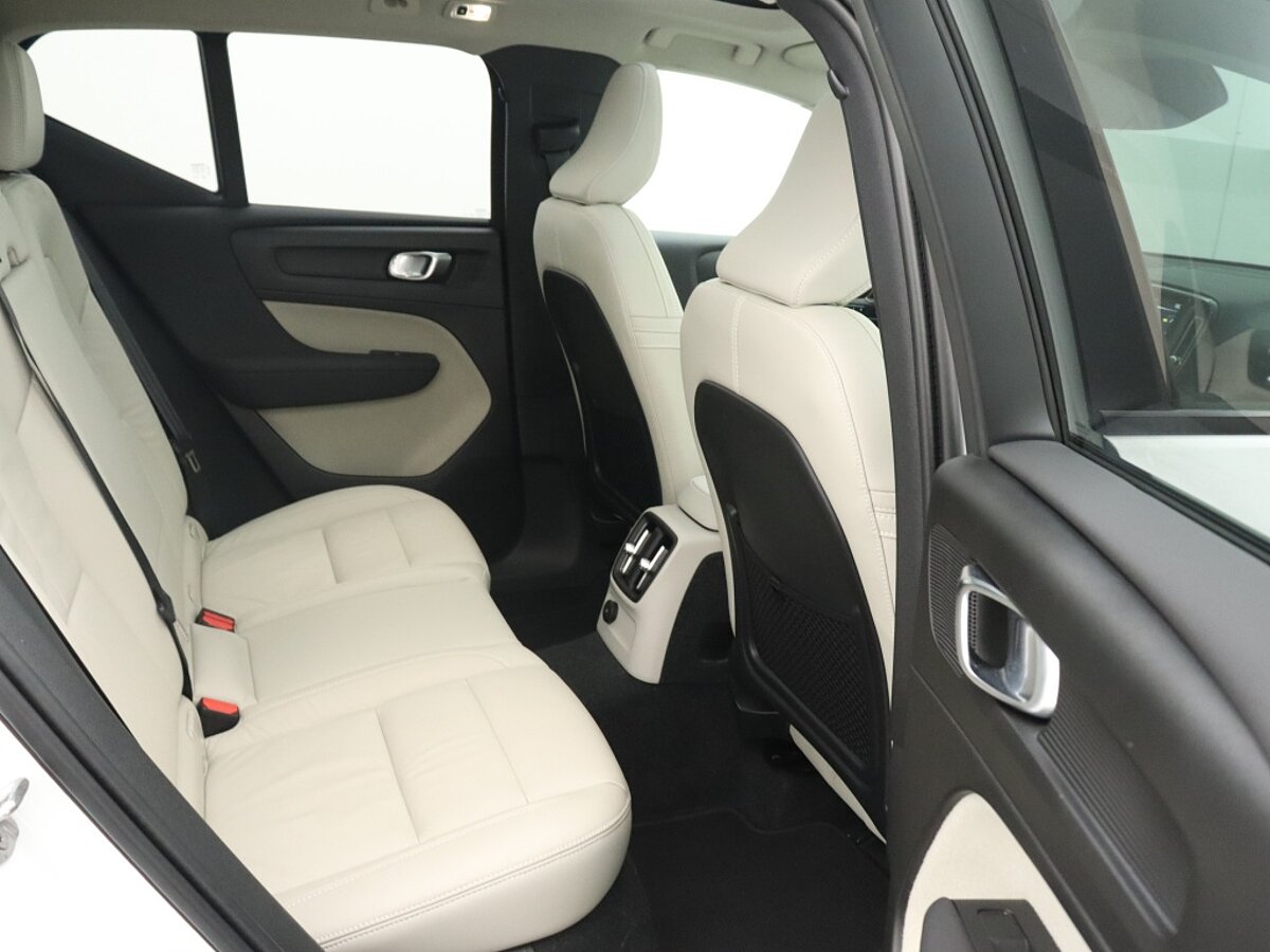 34949684 volvo xc40 1 5 t4 recharge ultimate bf285d