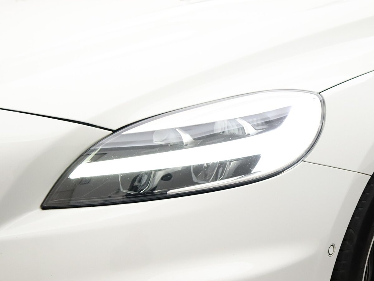 36007830 volvo v40 1 5 t3 polar sport panorama dak navigatie pdc 83