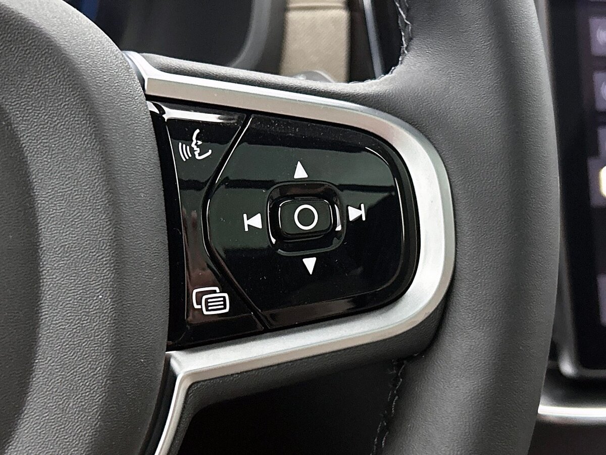 46277113 volvo xc90 2 0 t8 awd ultra bright bowers wilkins audio luchtvering n 17