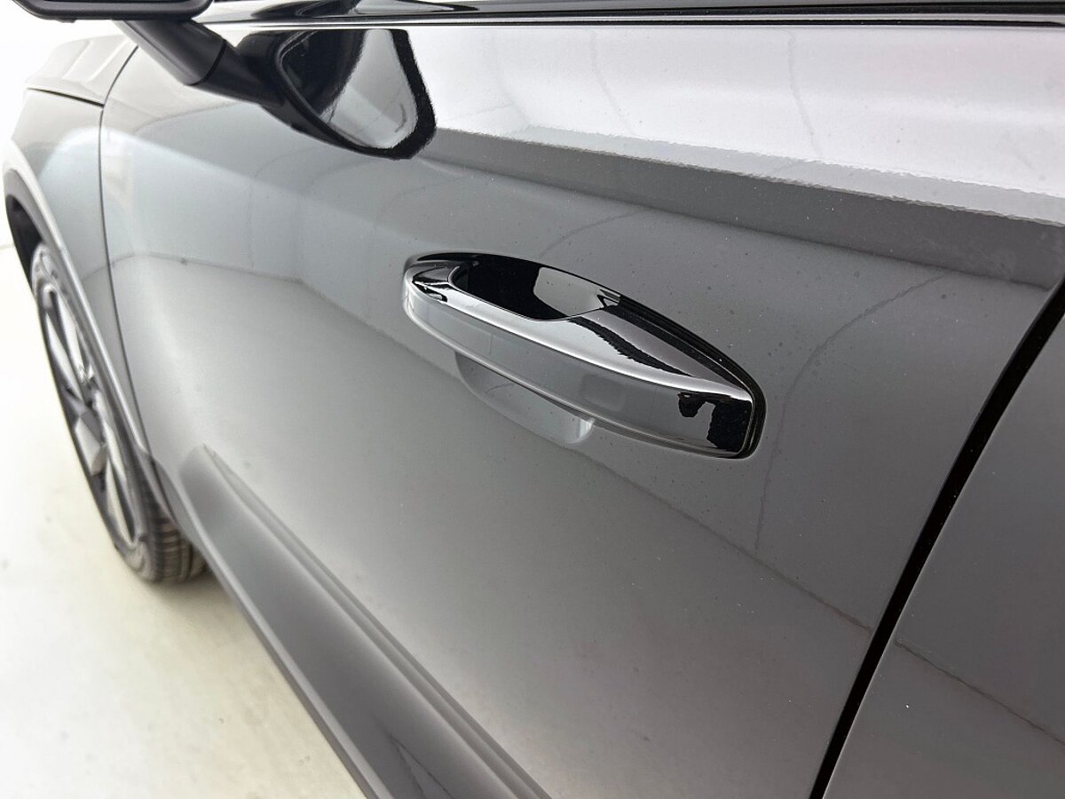 47515856 volvo xc40 2 0 b4 plus black edition panoramadak 360 graden camera dbdcae