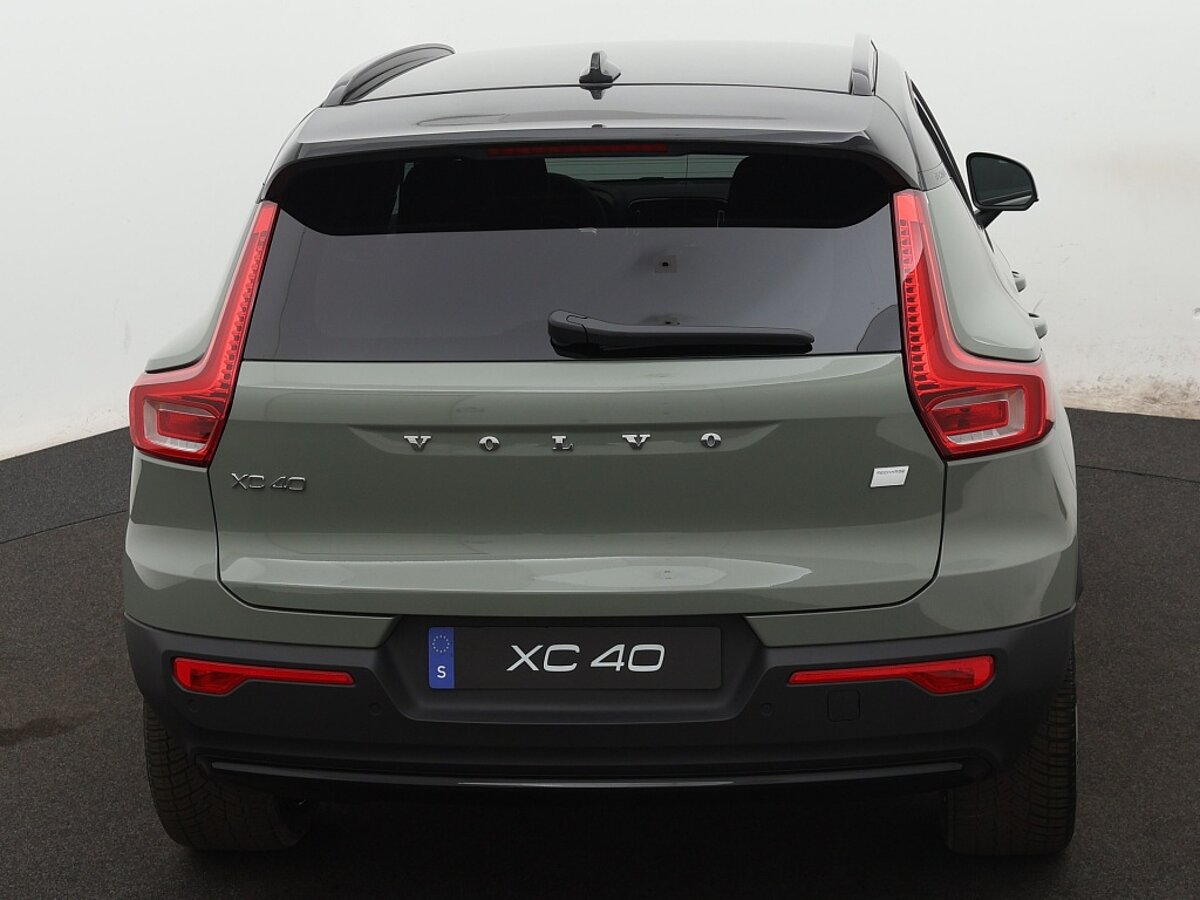 37925014 volvo xc40 extended plus 82 kwh 9 04