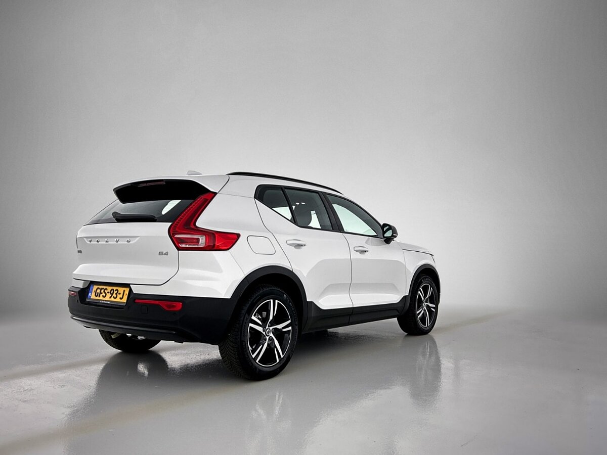 44900366 volvo xc40 2 0 b4 plus dark trekhaak dodehoek camera 4 06