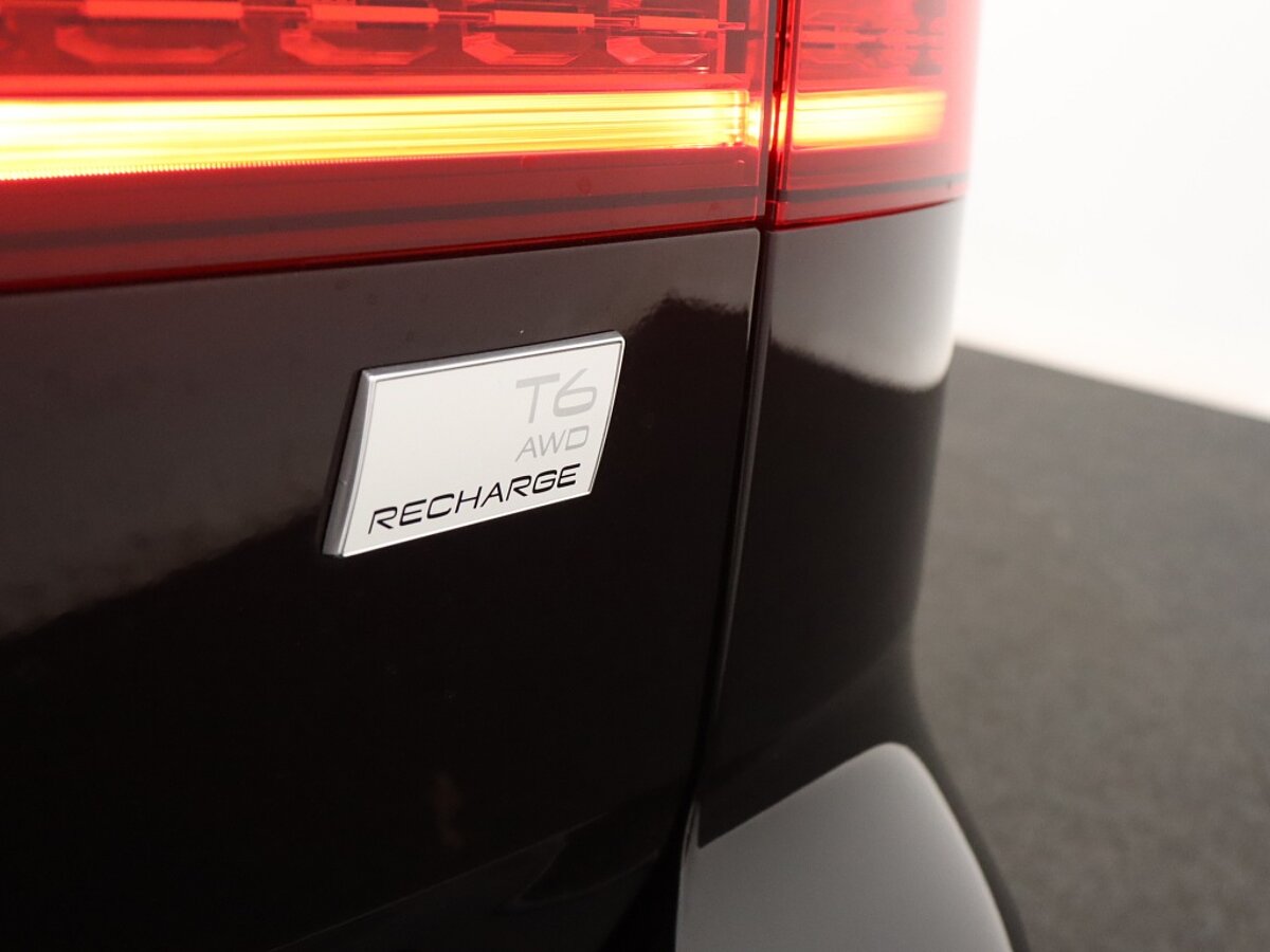 35014607 volvo v60 2 0 t6 recharge awd r design 76