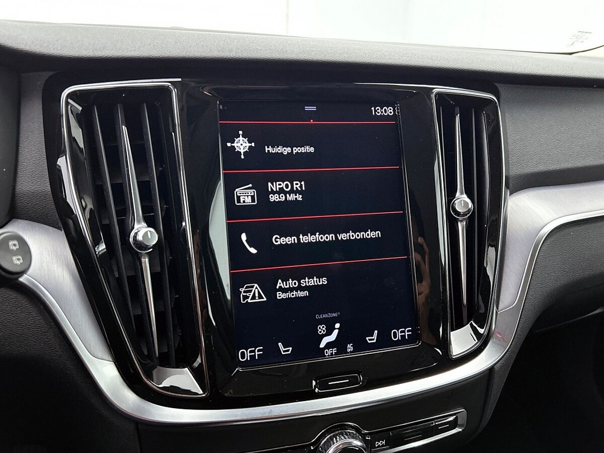 46664850 volvo v60 2 0 t5 momentum 8 02