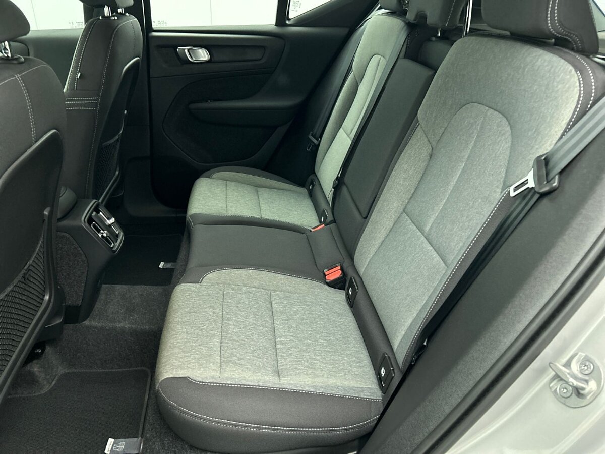 47458918 volvo xc40 2 0 b4 plus dark trekhaak 2000kg trekgewicht adaptieve cru 53