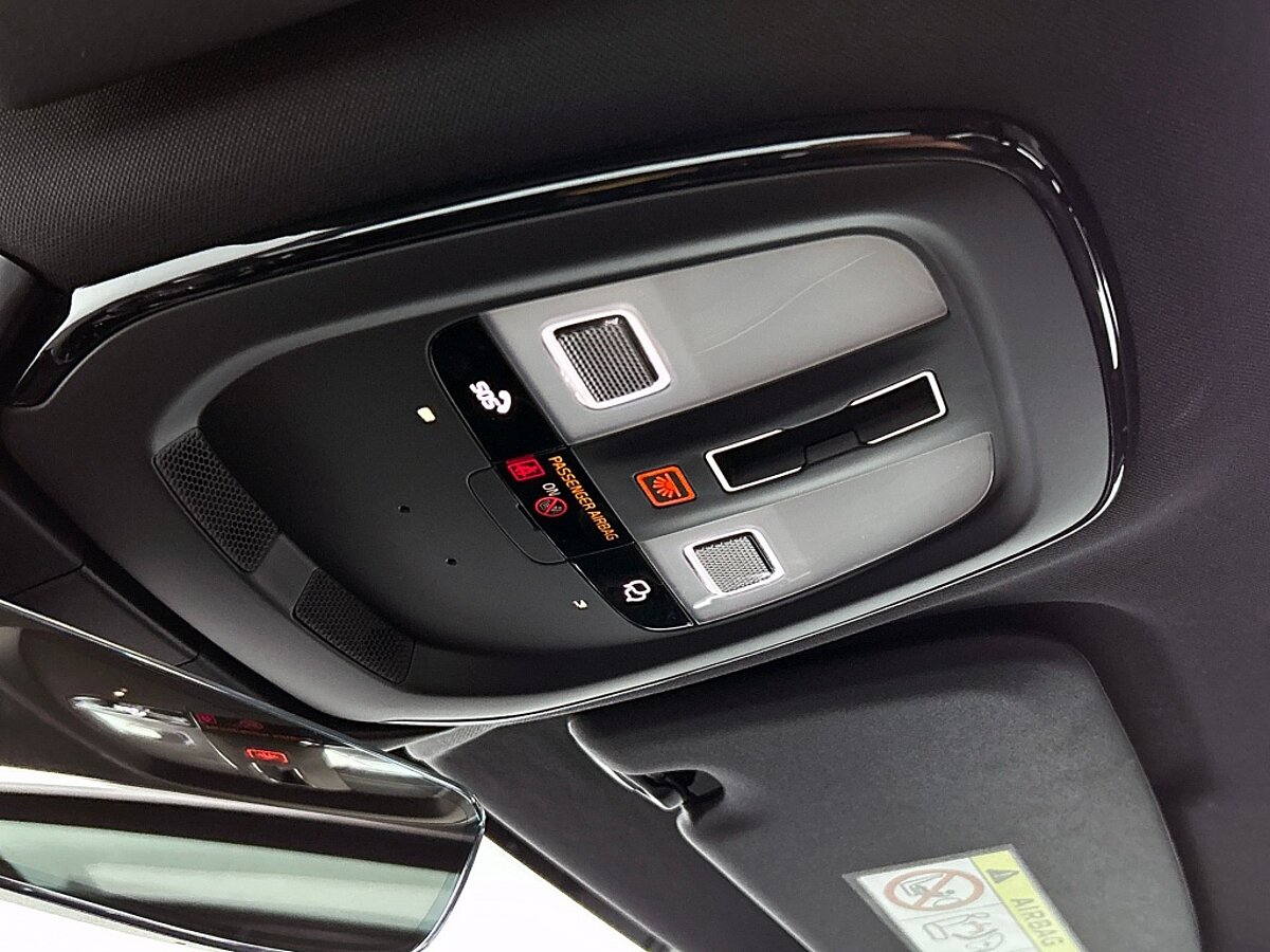 47895954 volvo v60 2 0 t6 black edition panorama dak 360 trekhaak sportled 65