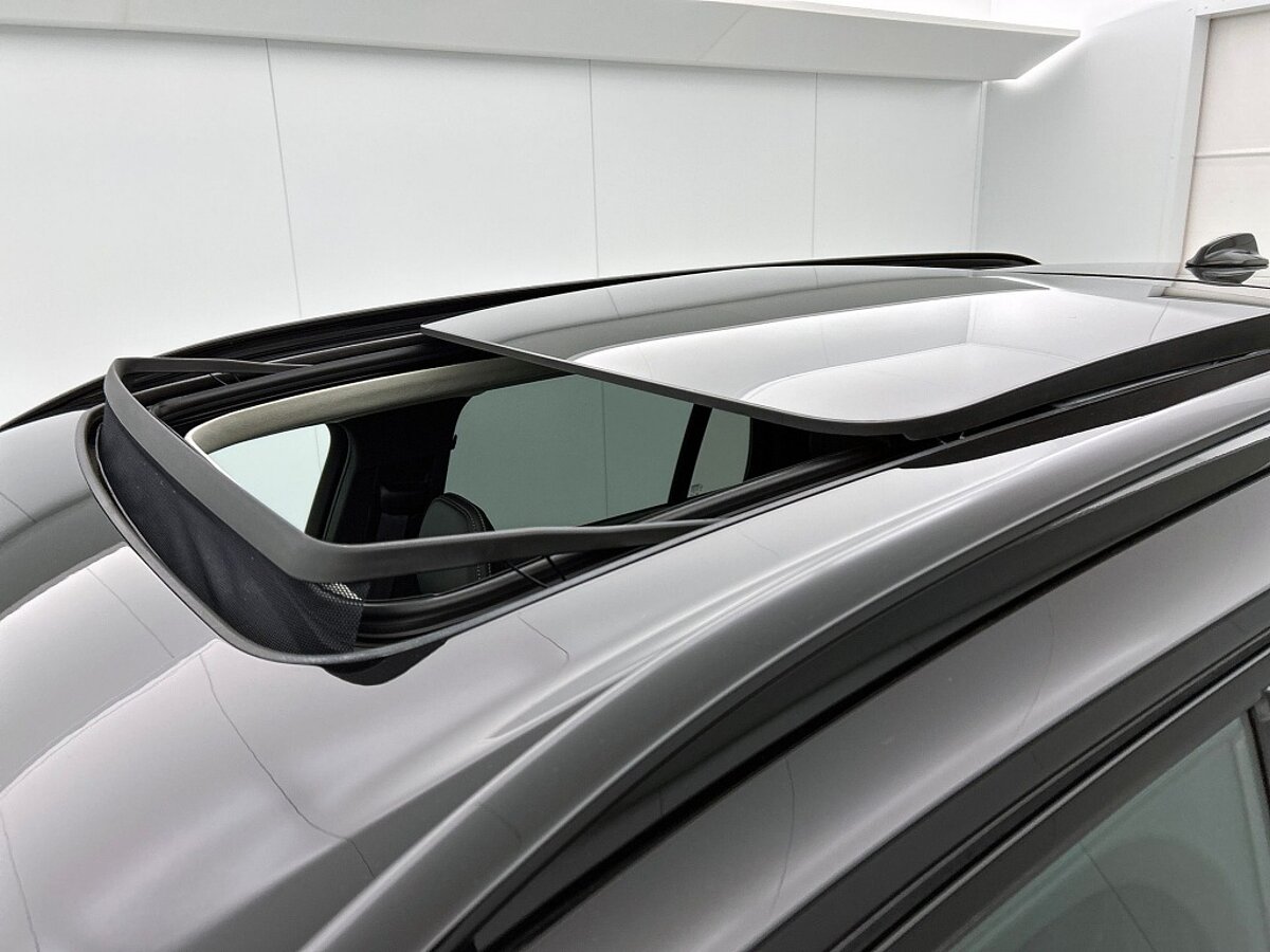 48894745 volvo xc90 2 0 t8 ultra 22 inch luchtvering trekhaak ventilatie db7891