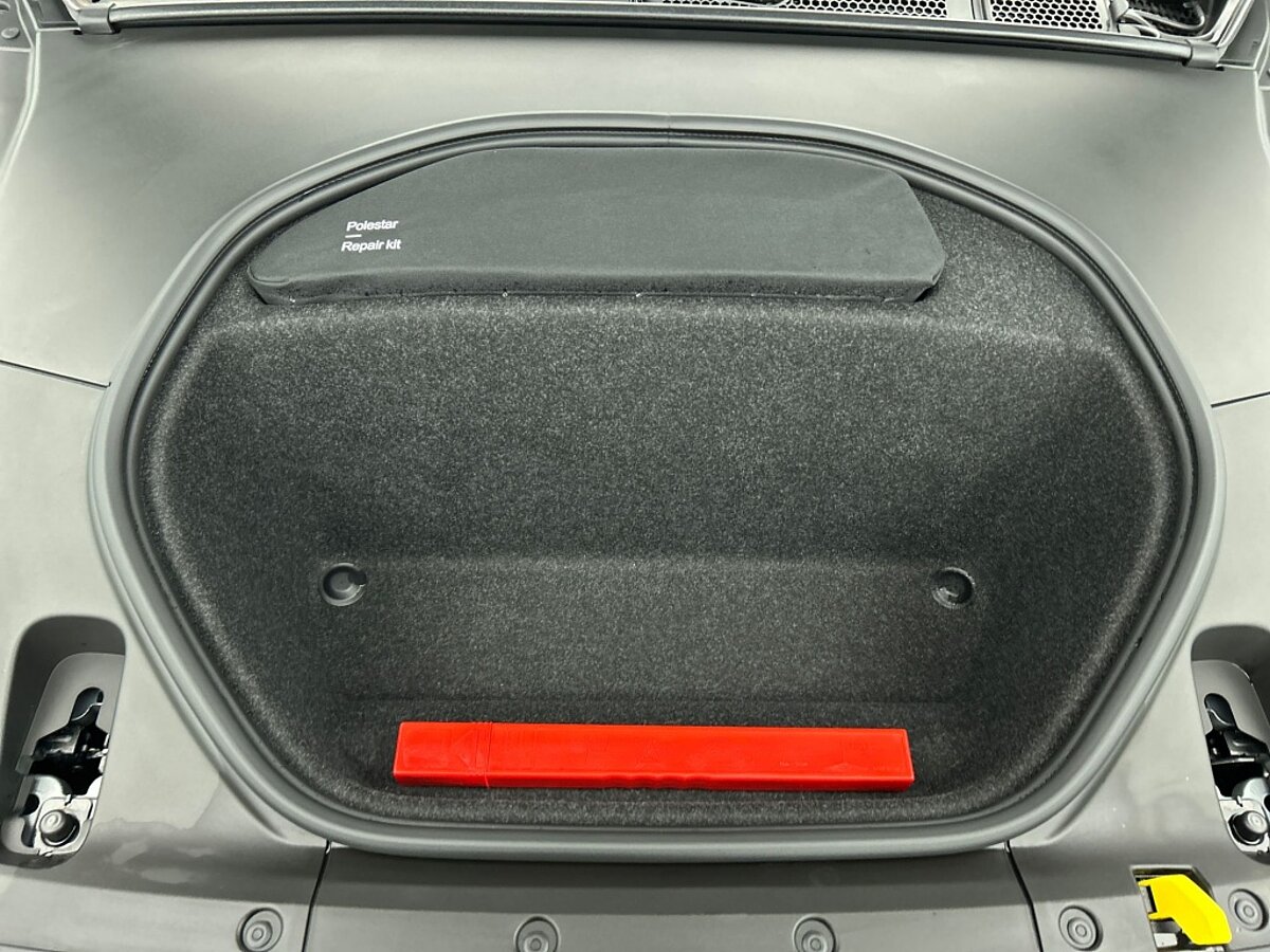 49559841 polestar 2 srsm 70 kwh pilot plus 72