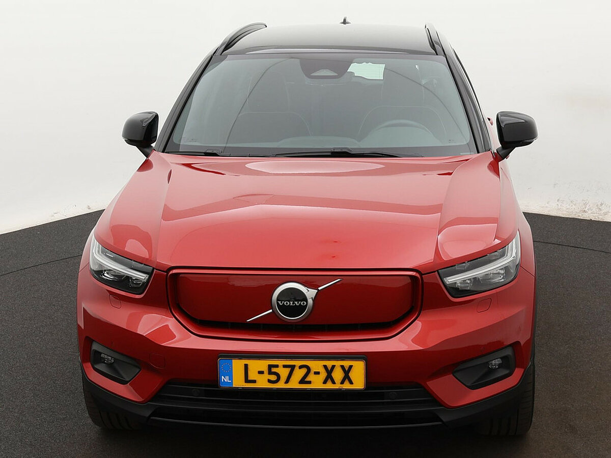 34255172 volvo xc40 p8 recharge awd r design memory seats draadloze lader warmte 8 02