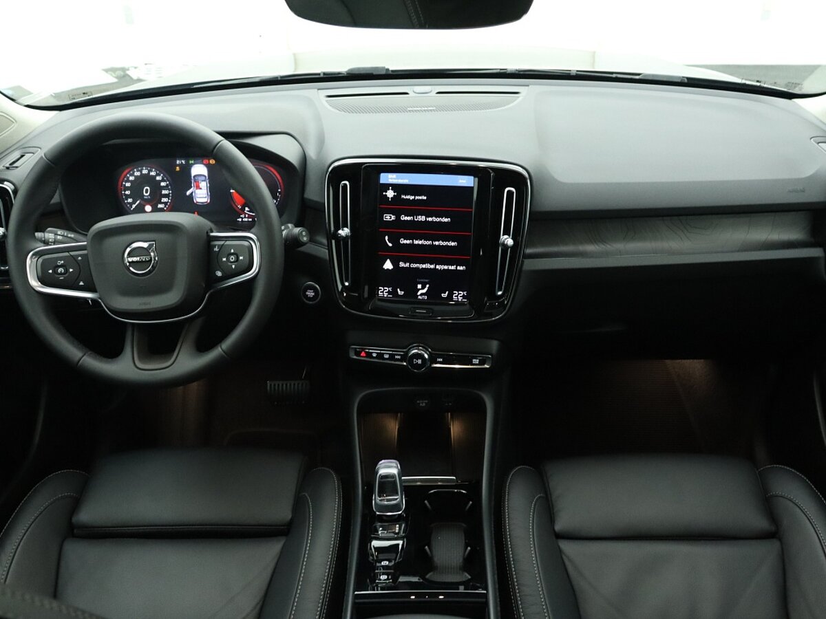 35002307 volvo xc40 1 5 t4 recharge ultimate dark memory seats harman kardon l 6 10