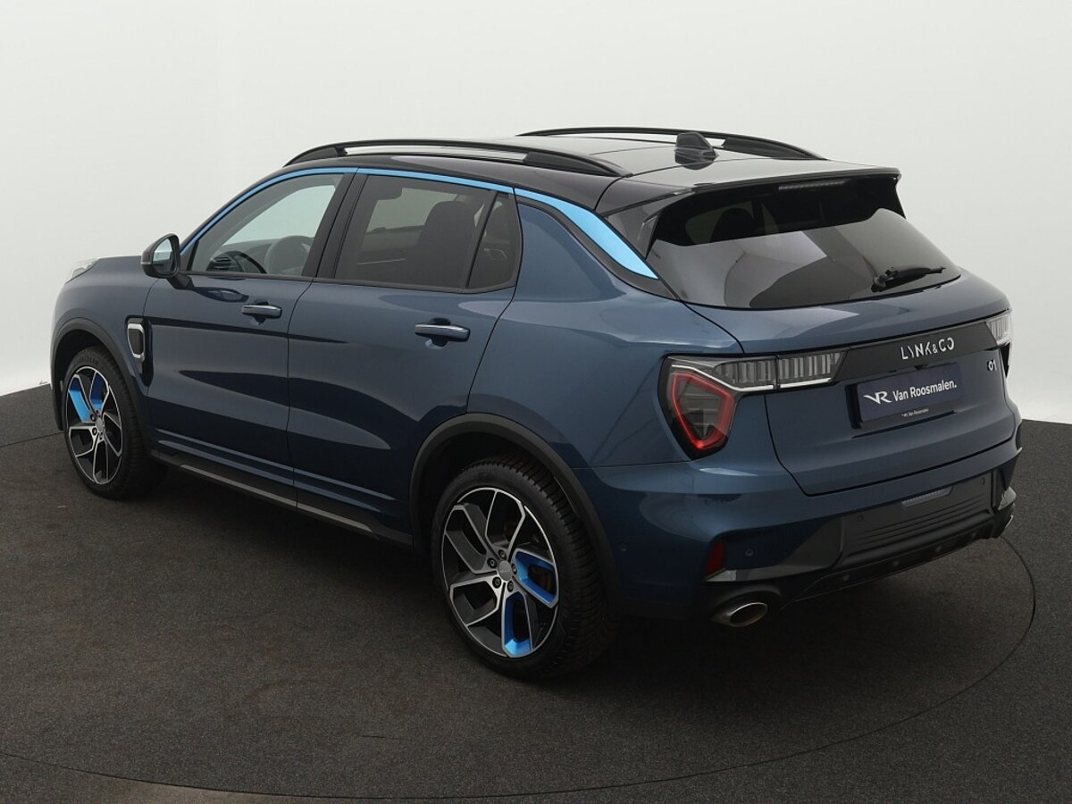 44260170 lynk co 01 1 5 phev 3 03