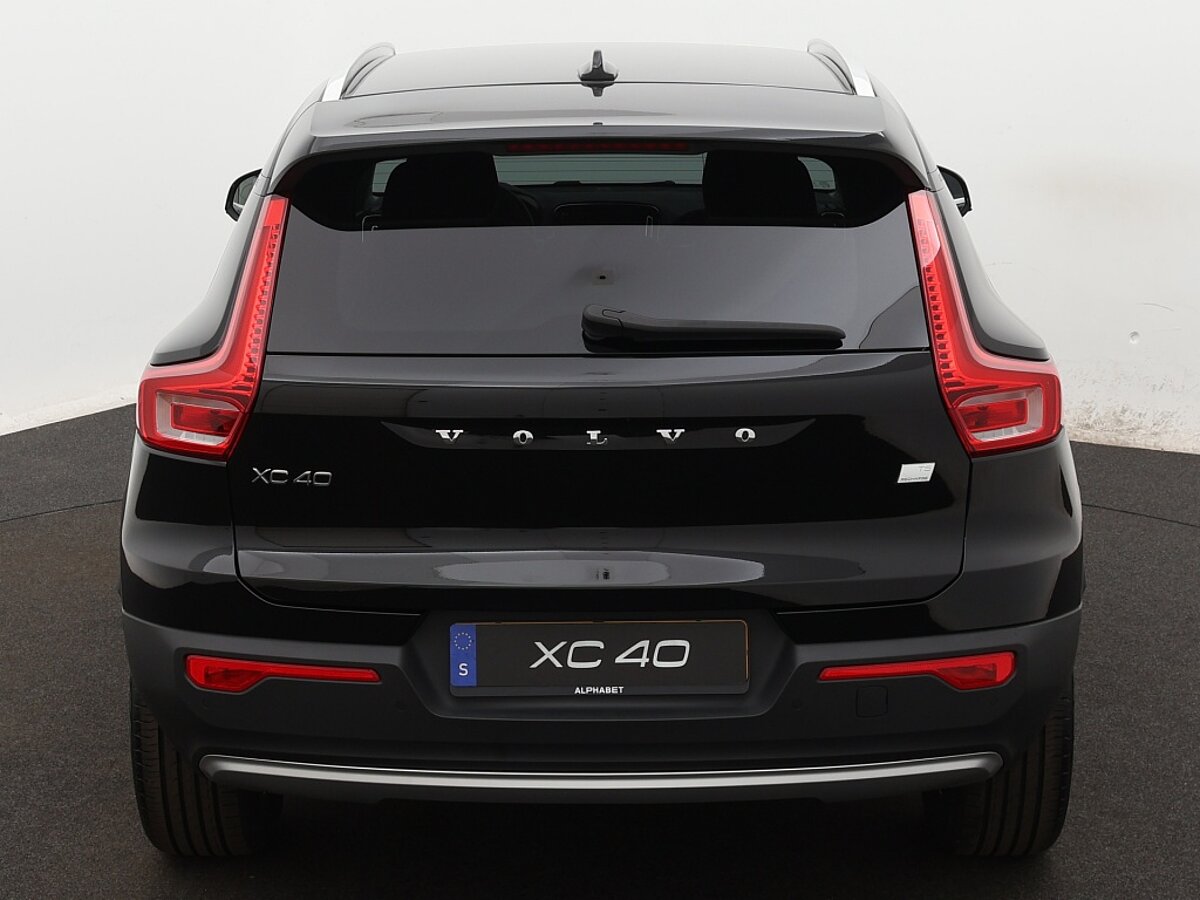 35013438 volvo xc40 1 5 t5 recharge inscription 9 03